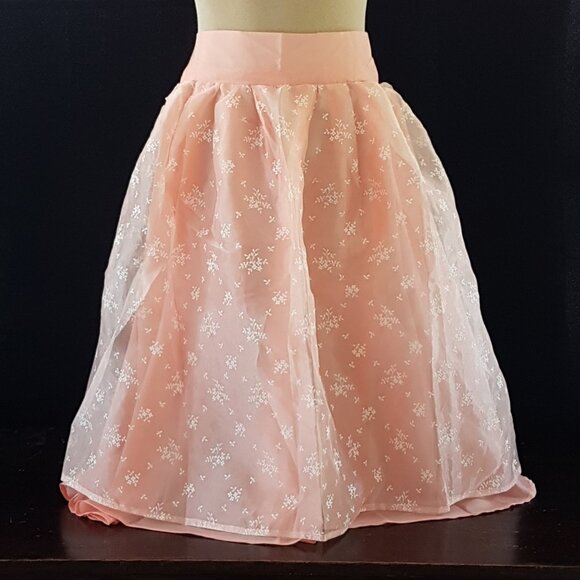 Elegant Peach Satin Half Apron: Vintage-Inspired Hostess Gift - Picture 1 of 9